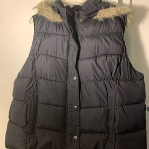 Arizona fur hooded vest
